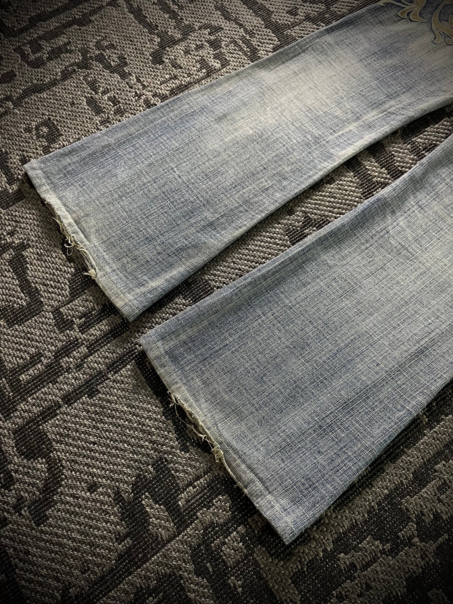 Tornado Mart Tribal Flared Jeans (M)