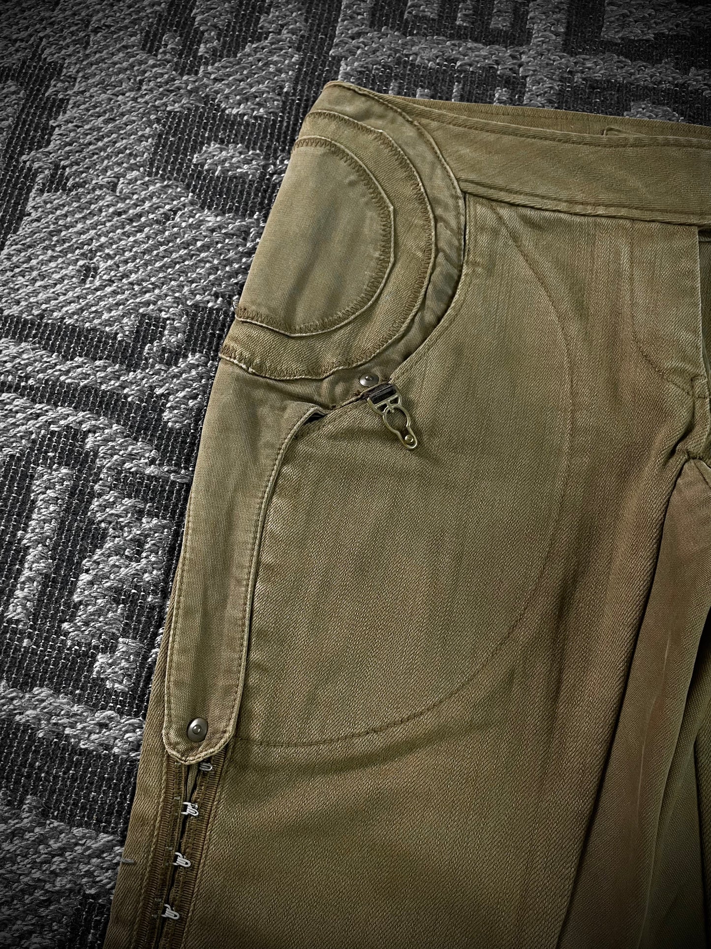 Share Spirit Geometry Hooks Flared Pants