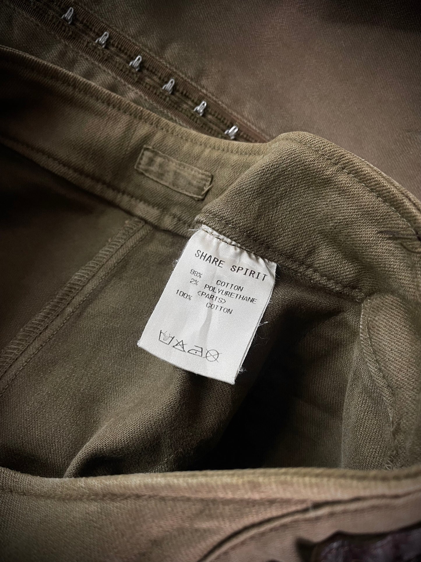 Share Spirit Geometry Hooks Flared Pants