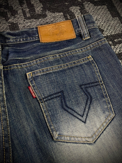 Tornado Mart Tribal Embroidery Flared Jeans