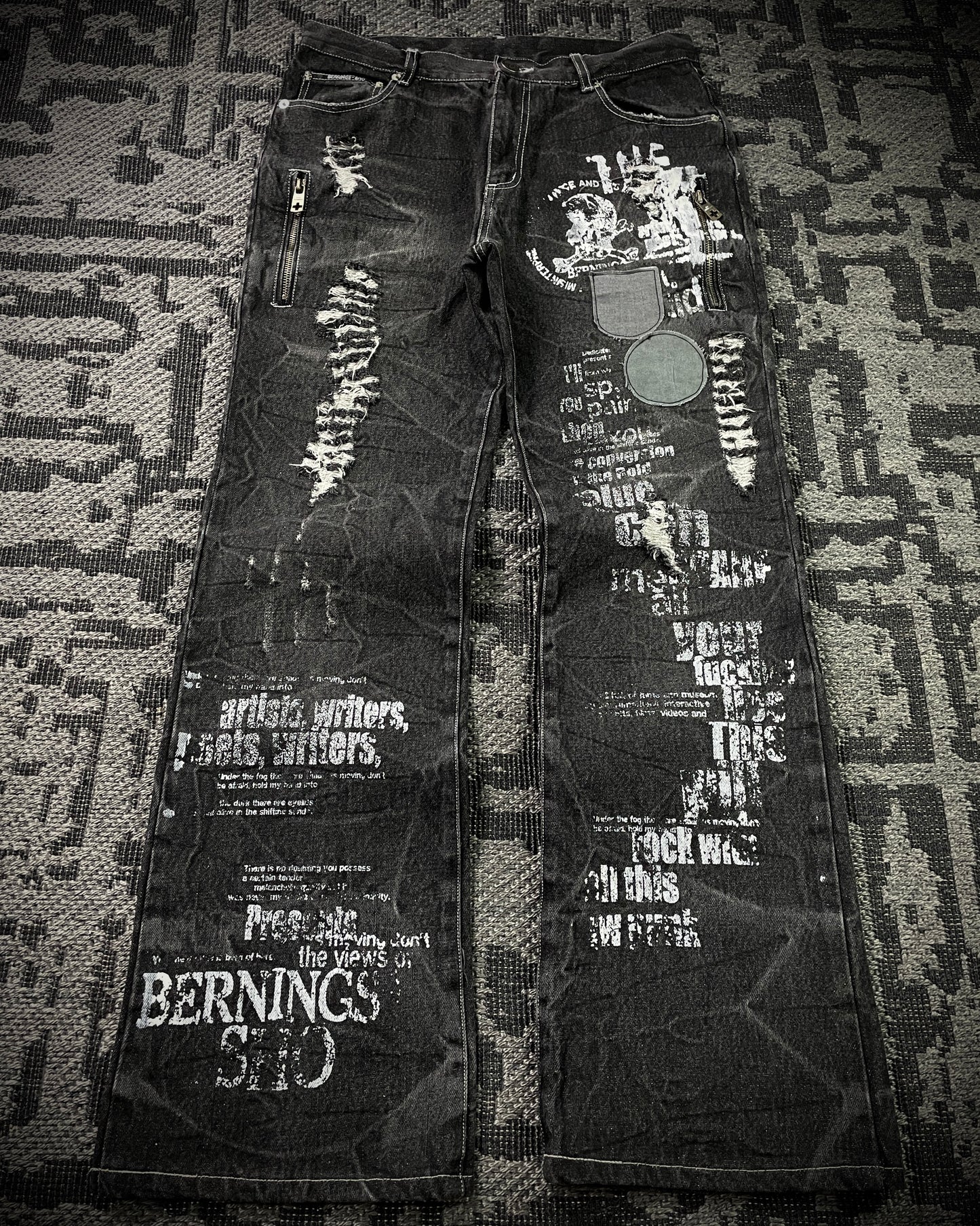 Bernings Sho Silver Stitch Multi-zip Distressed Poem Bootcut Jeans