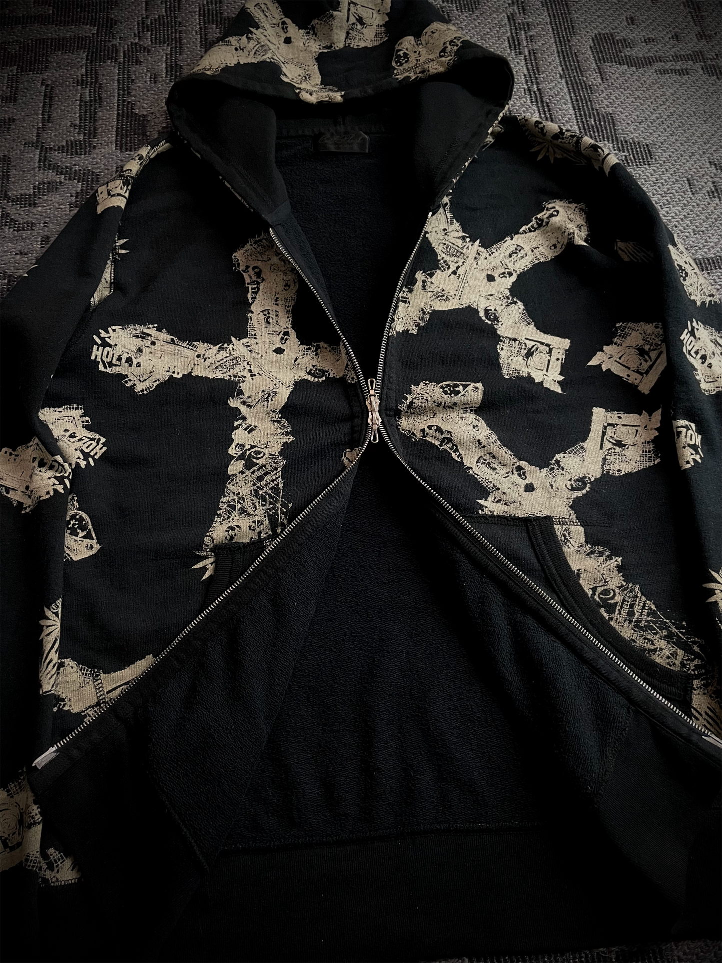 Coal Black Japanese Abstract Cross RIRI Zipper Hoodie