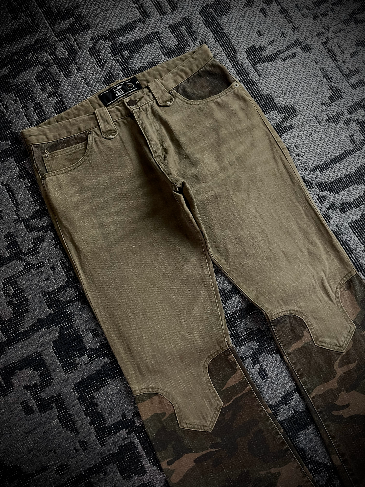 Breath Mint Camo Bootcut Flared Pants
