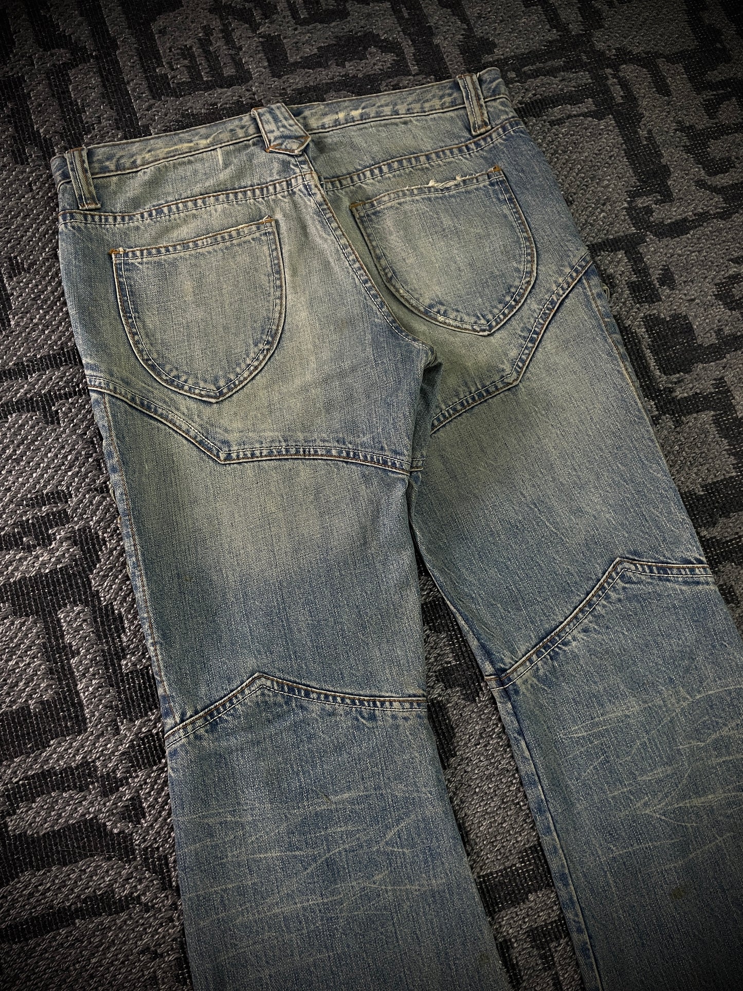 Semantic Design Thigh Lace-Up Flared Jeans