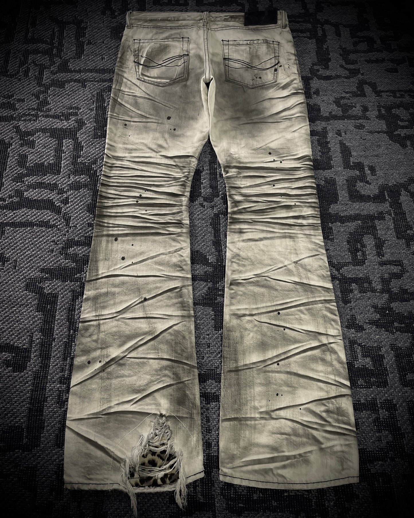 CavariA Leopard Claw Mask Flared Jeans