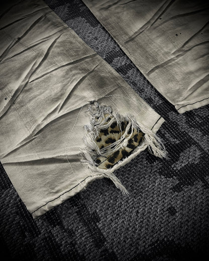 CavariA Leopard Claw Mask Flared Jeans