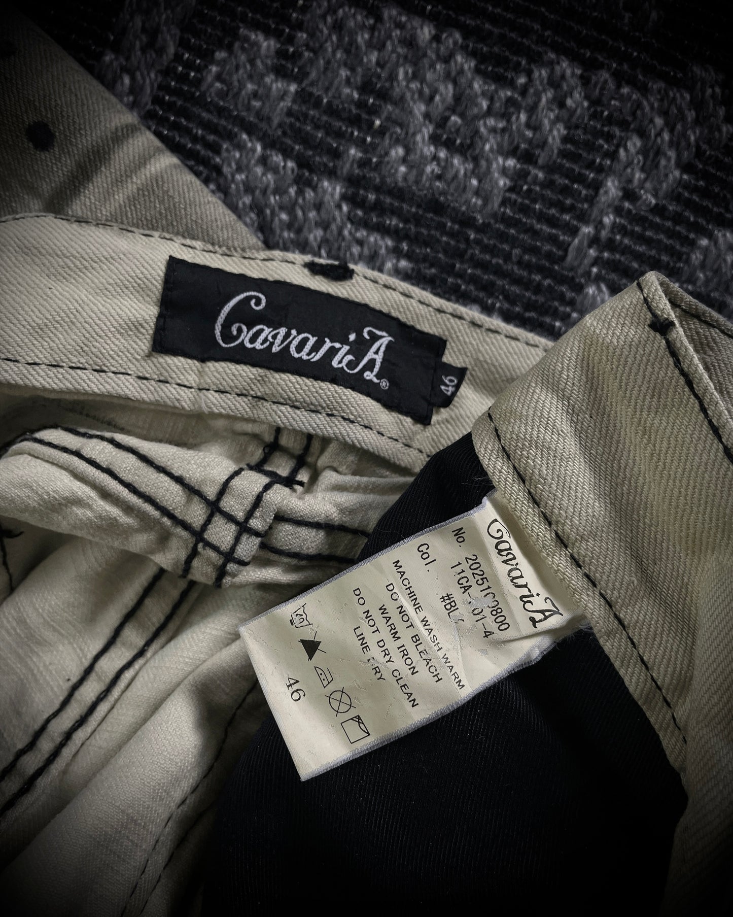 CavariA Leopard Claw Mask Flared Jeans