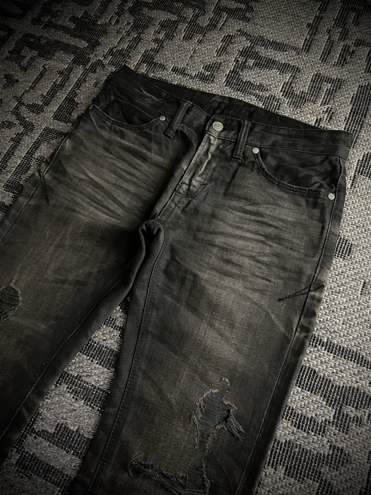 Fuga Claw Marks Distressed Flared Jeans
