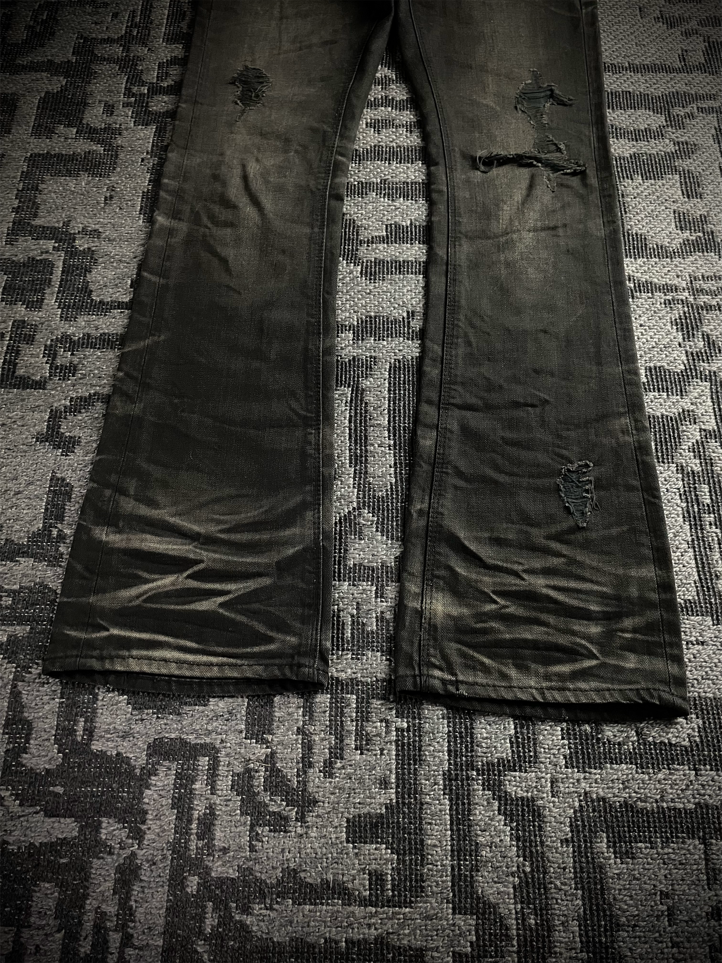 Fuga Claw Marks Distressed Flared Jeans