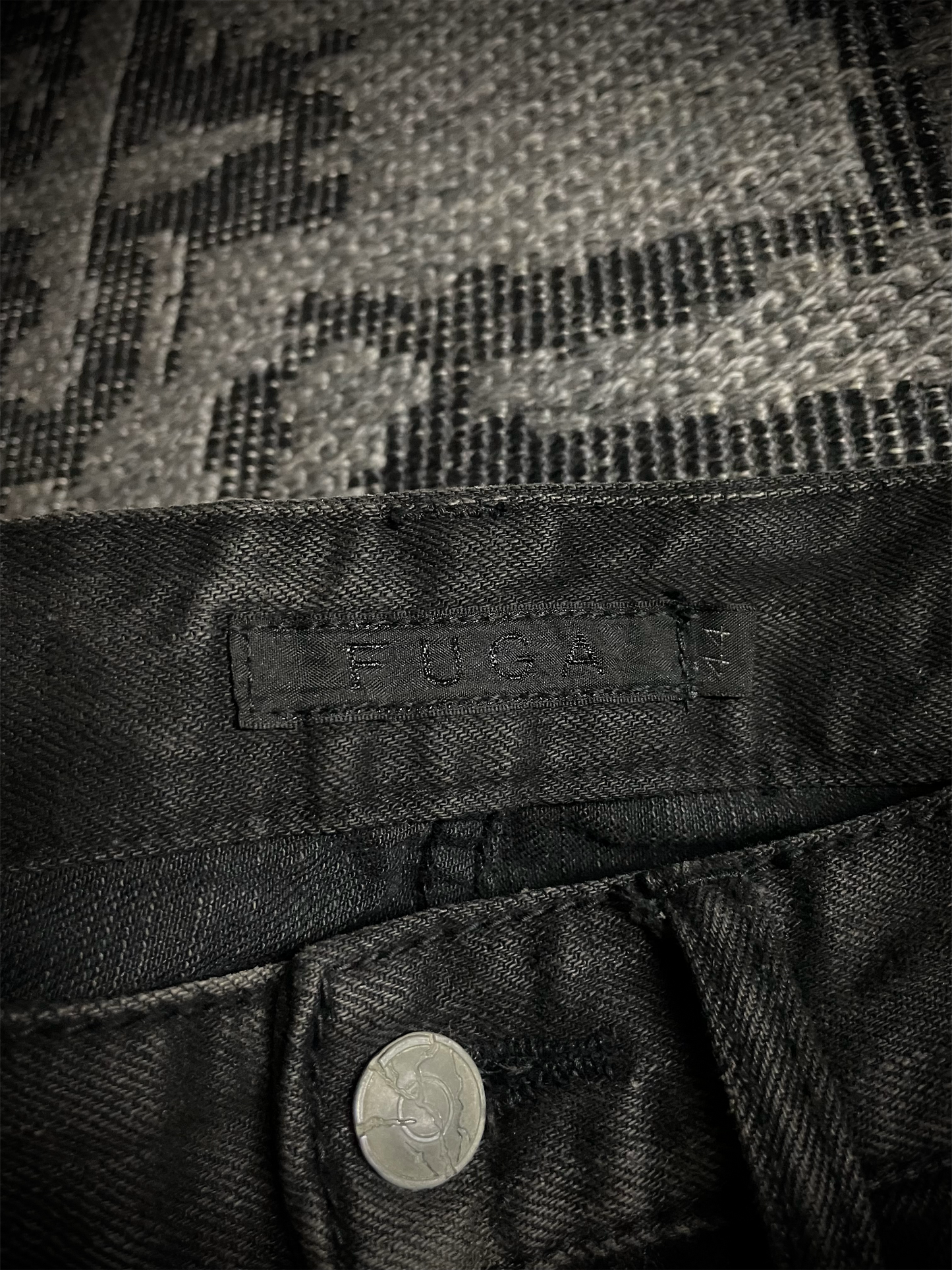 Fuga Claw Marks Distressed Flared Jeans