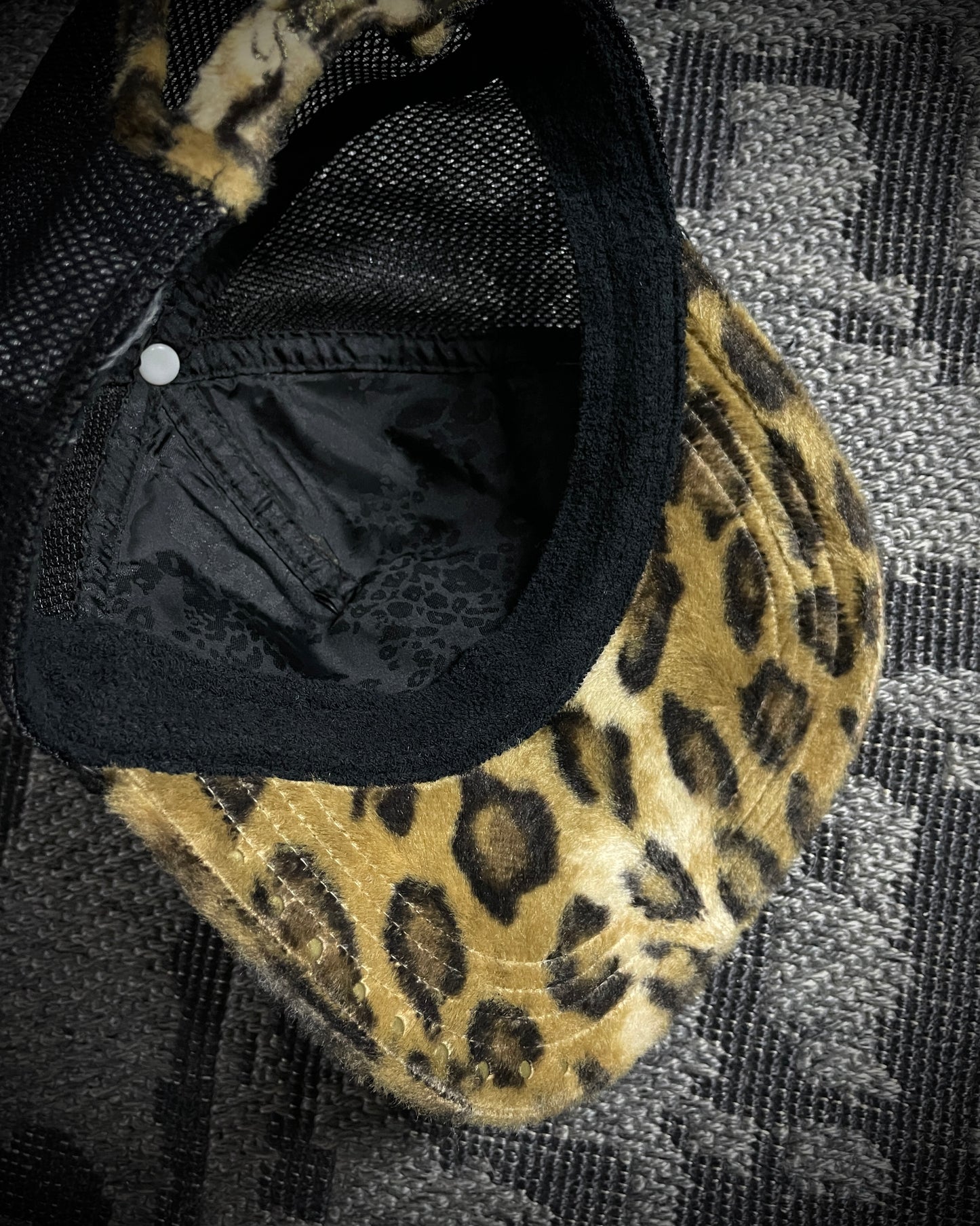 Roen Leopard Fur Skull Trucker Cap Chain