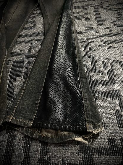 Morgan Homme Snake Pattern Flared Jeans