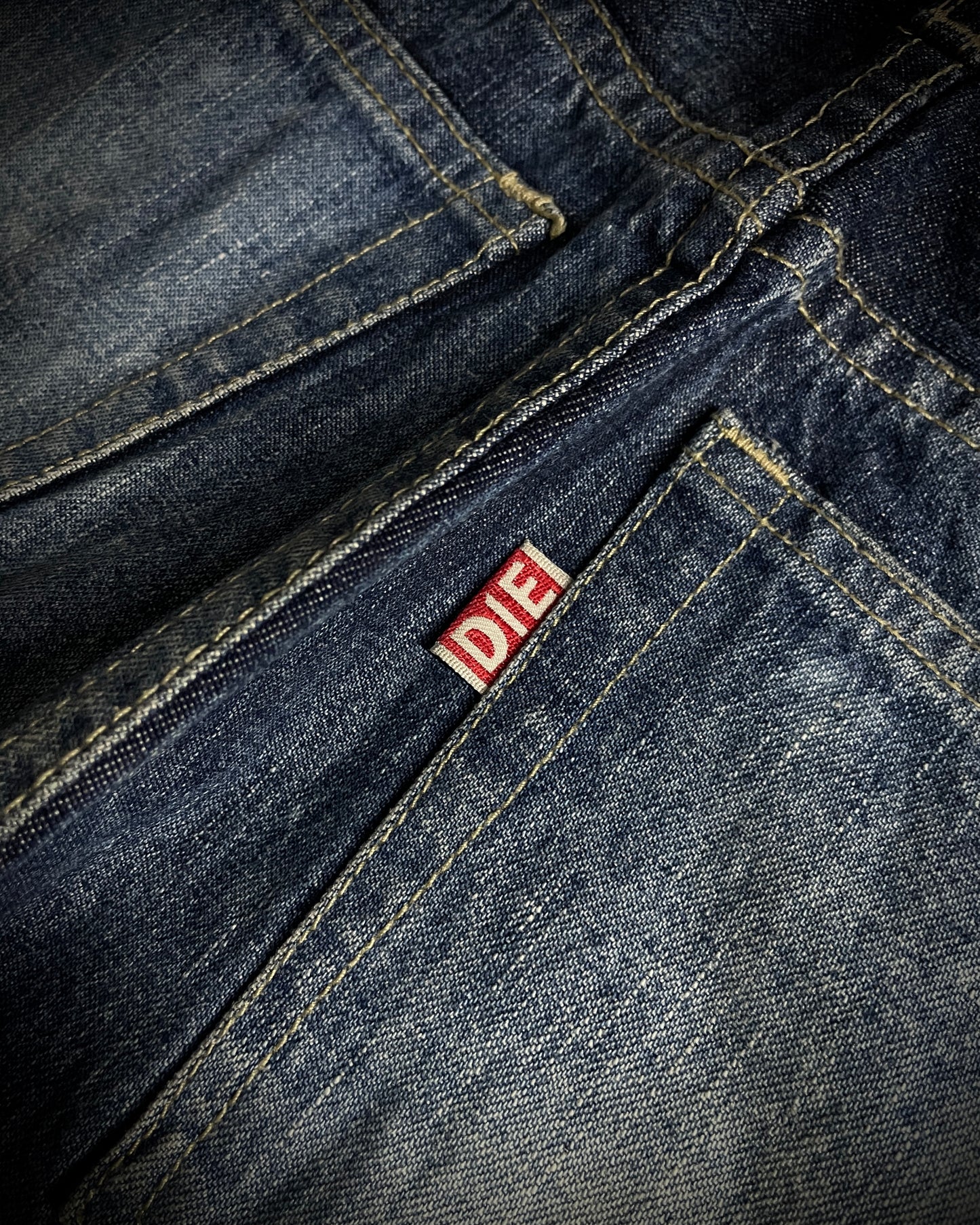 H.Naoto+Die Skull Poem Print Slim Straight Jeans