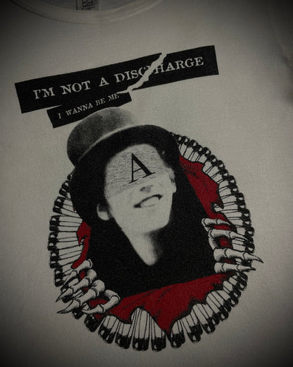 Wizzard “I’m not a discharge” t-shirt