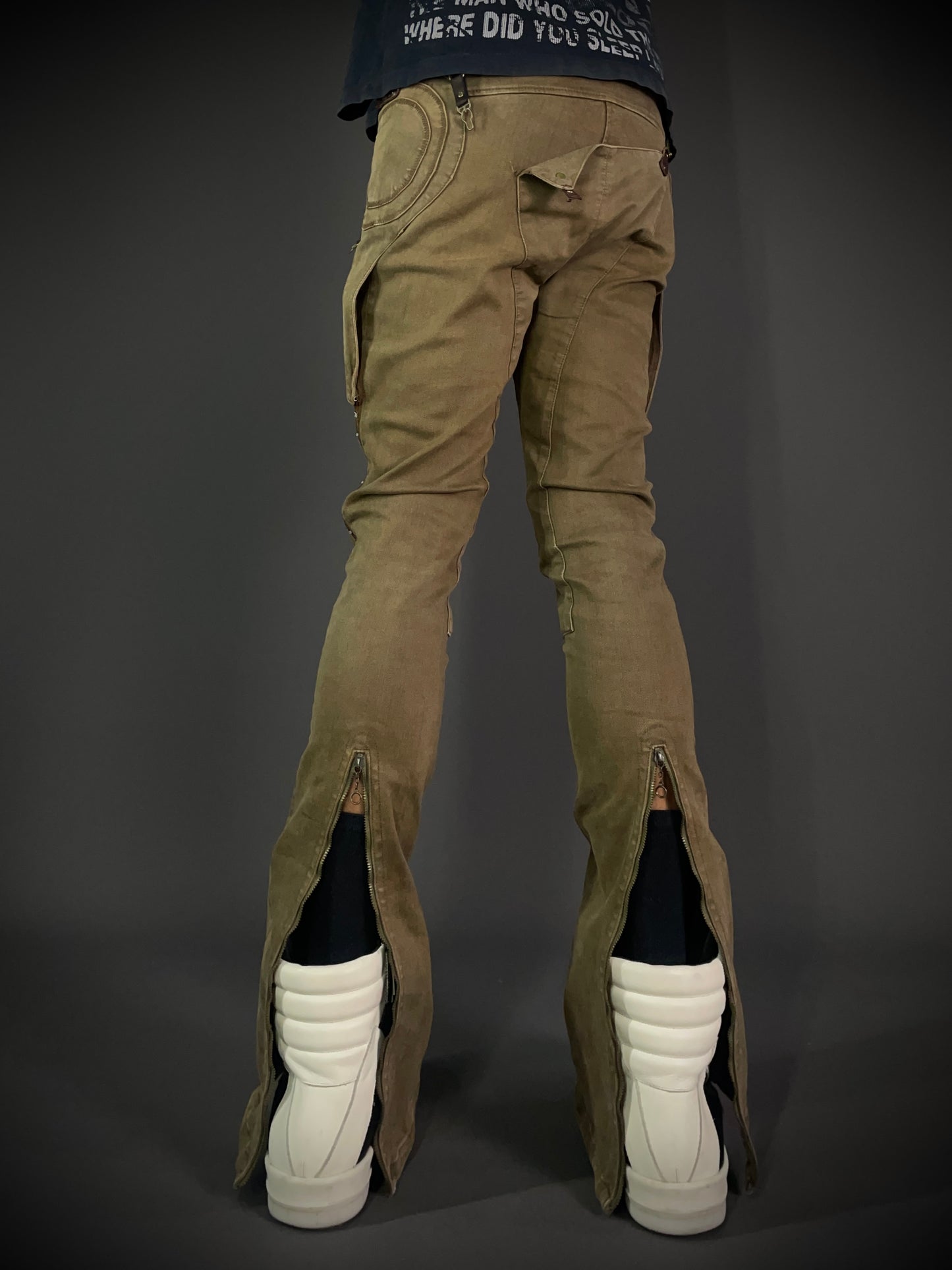 Share Spirit Geometry Hooks Flared Pants