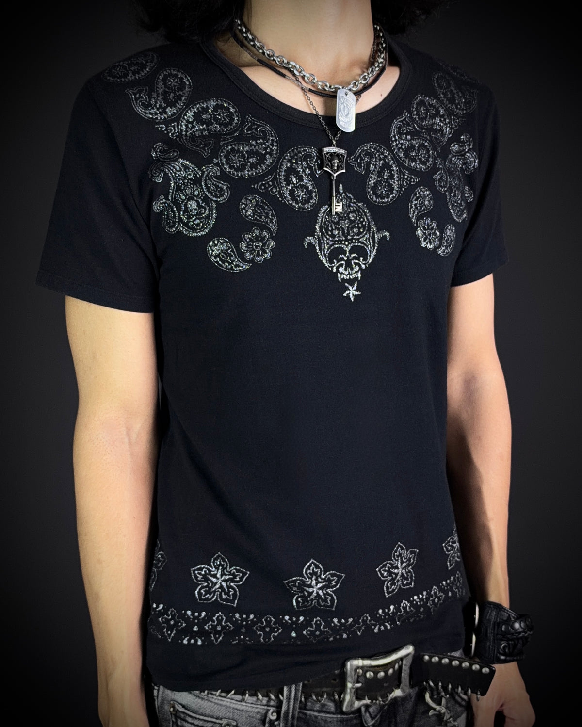 Roen Glitter Paisley Skull T-Shirt