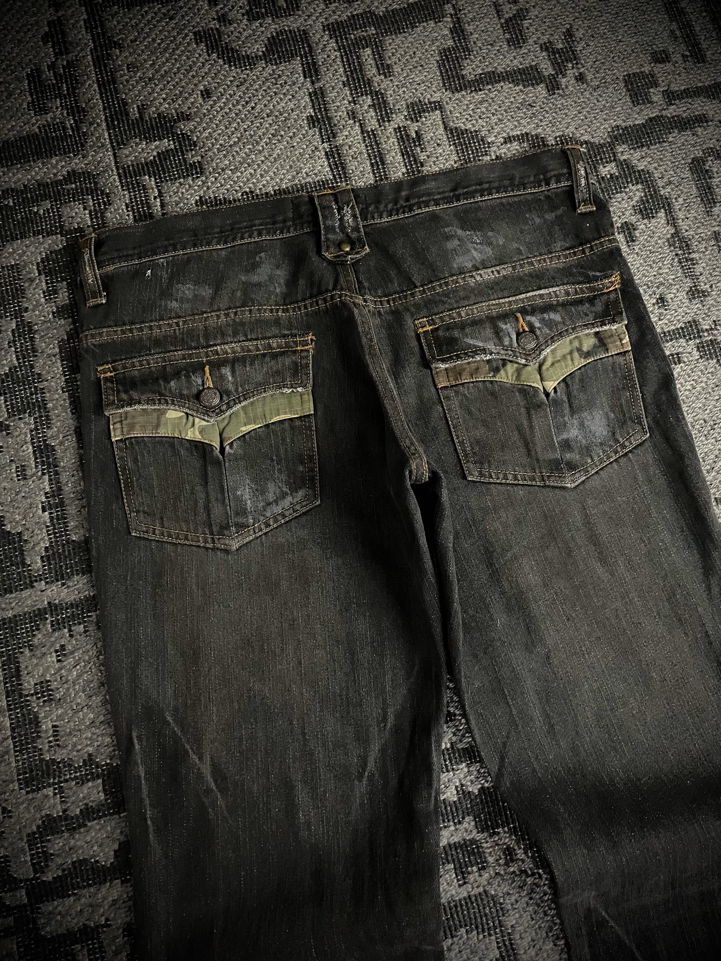Root Three Camo Distressed bootcut Jeans