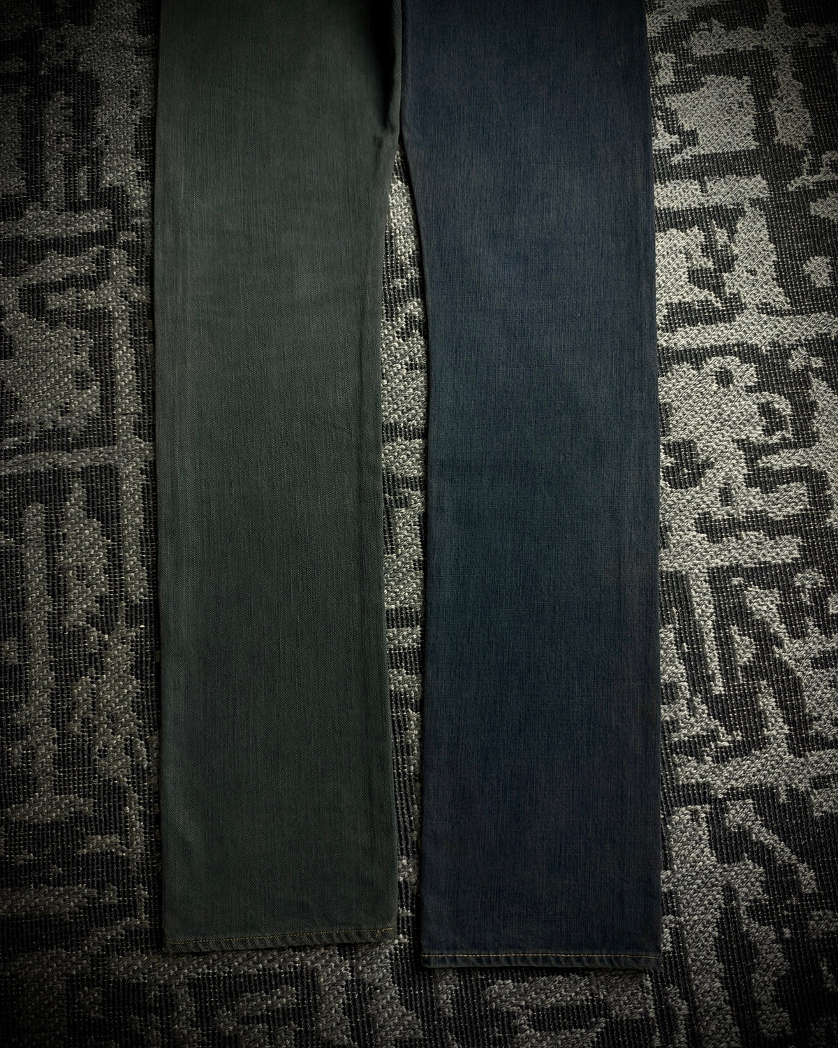 TALKING ABOUT THE ABSTRACTION Two Tone Zip Jeans