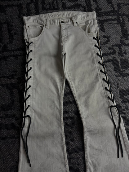 Tornado Mart Thigh Lace-Up Floral Flared Jeans
