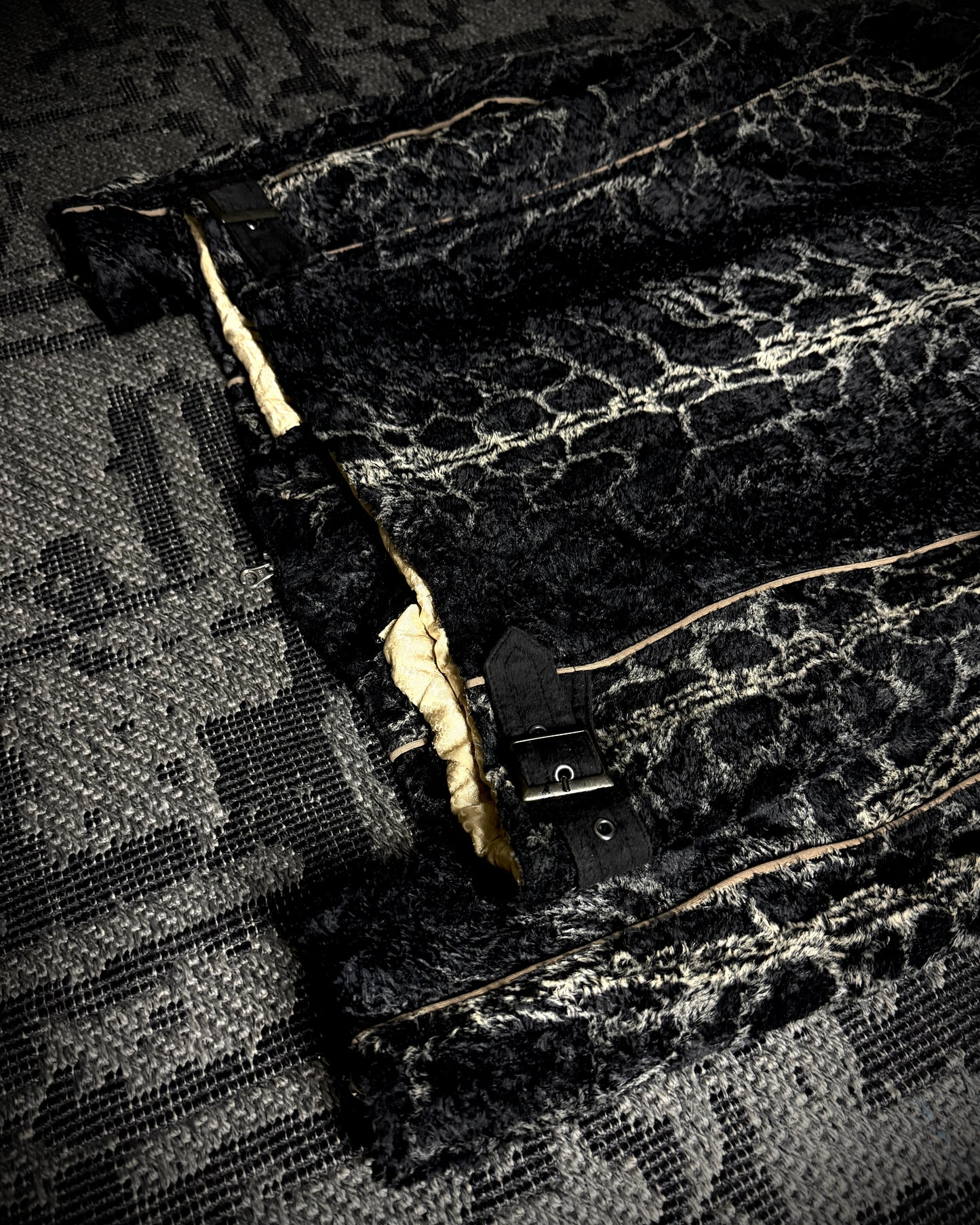 Tornado Mart Python Pattern Short Pile Jacket