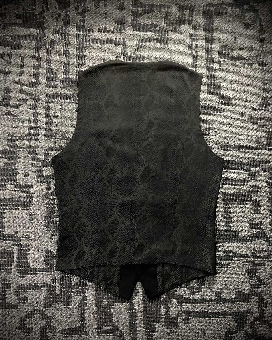 Shellac Snake Pattern Vest