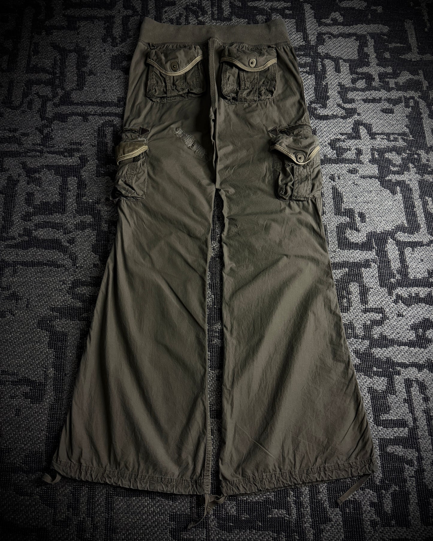 GOA Tactical Cargo Flared Pants
