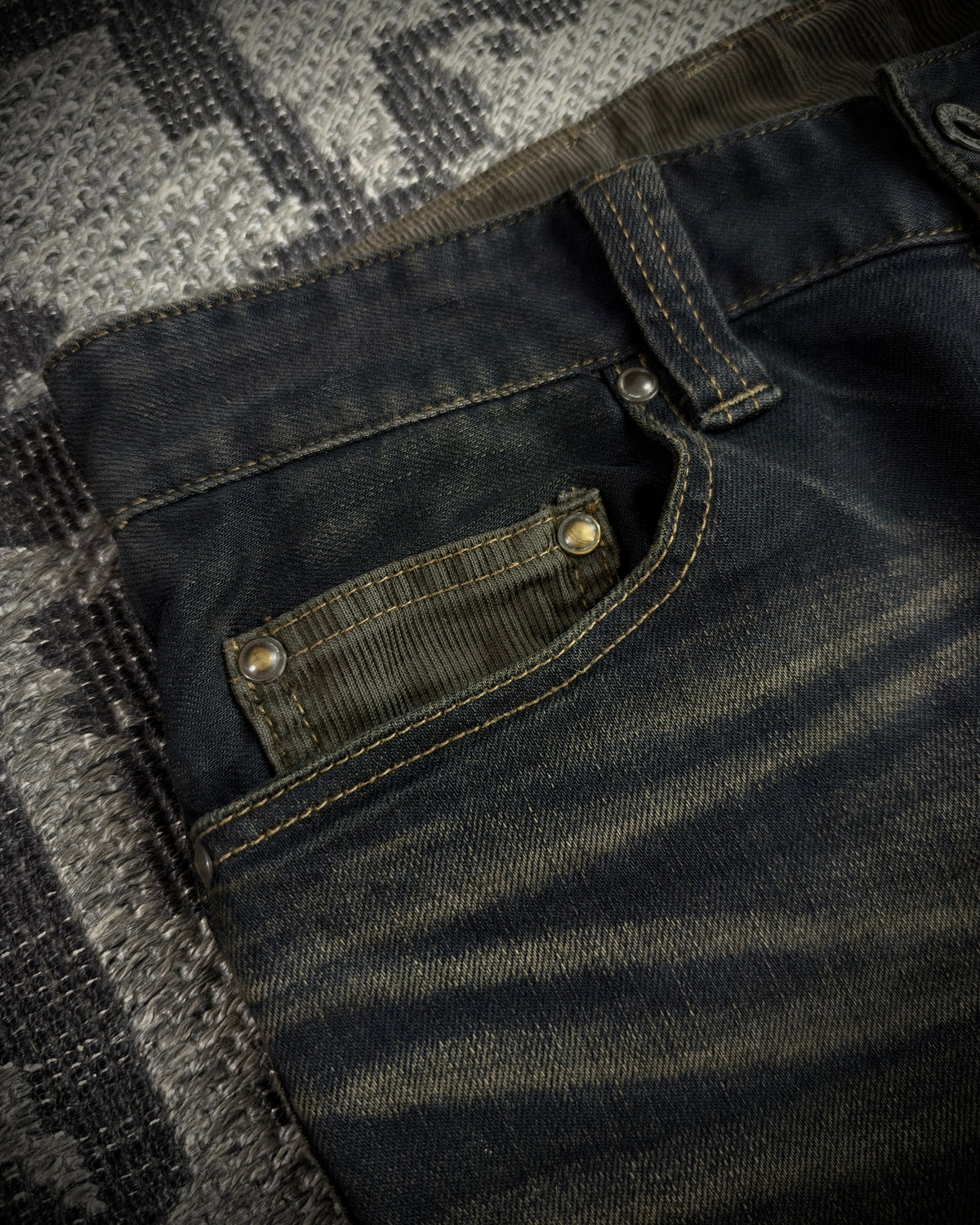 5351 Pour Les Hommes Whiskered Skinny Jeans