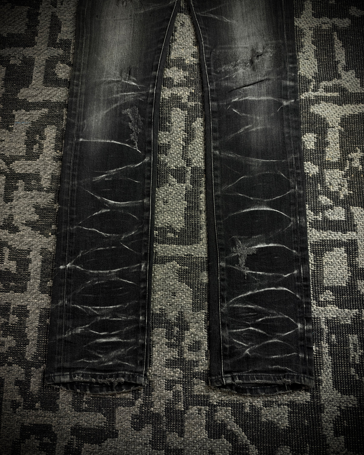 CIVARIZE Whiskered Distressed Skinny Jeans