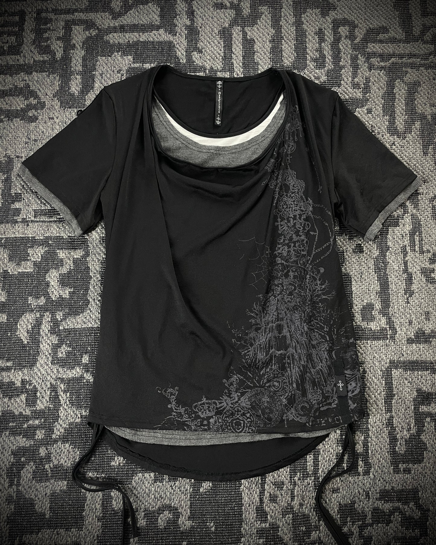 4-Piece Top (Ozz Croce, Atelier Sab Men, Tornado Mart , Jury Black)