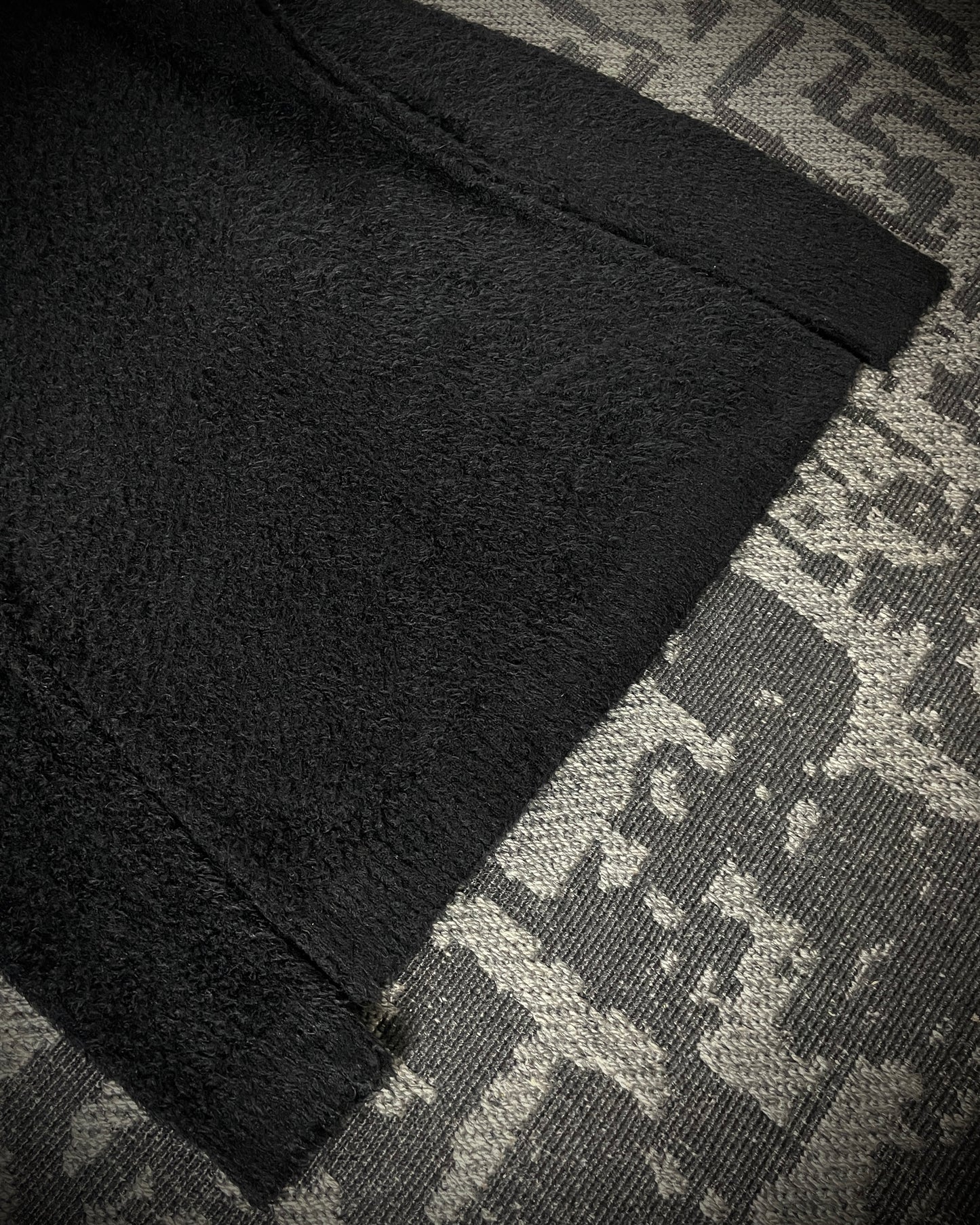 4-Piece Top (Ozz Croce, Atelier Sab Men, Tornado Mart , Jury Black)