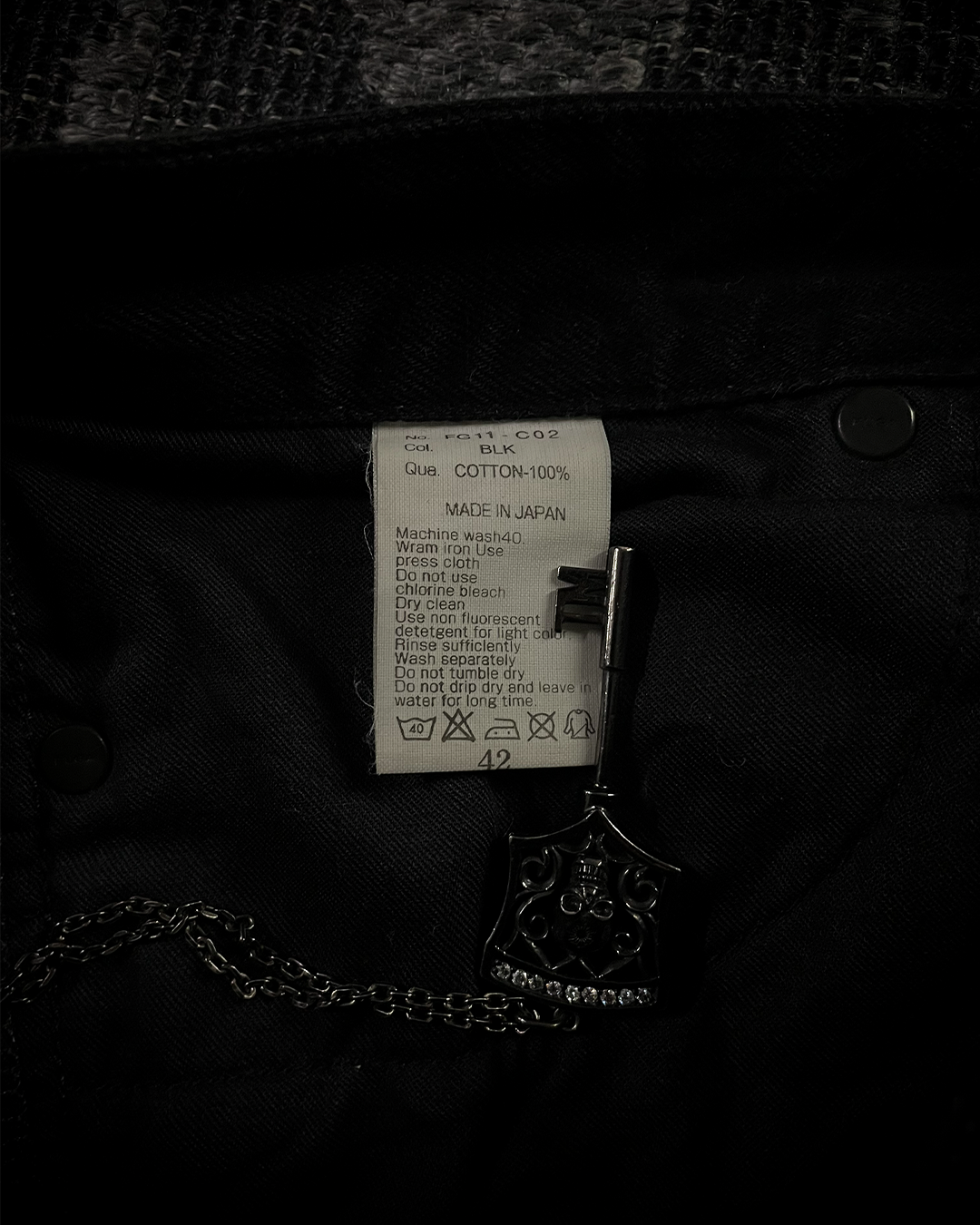 Fuga Whiskered Wax Black Jeans