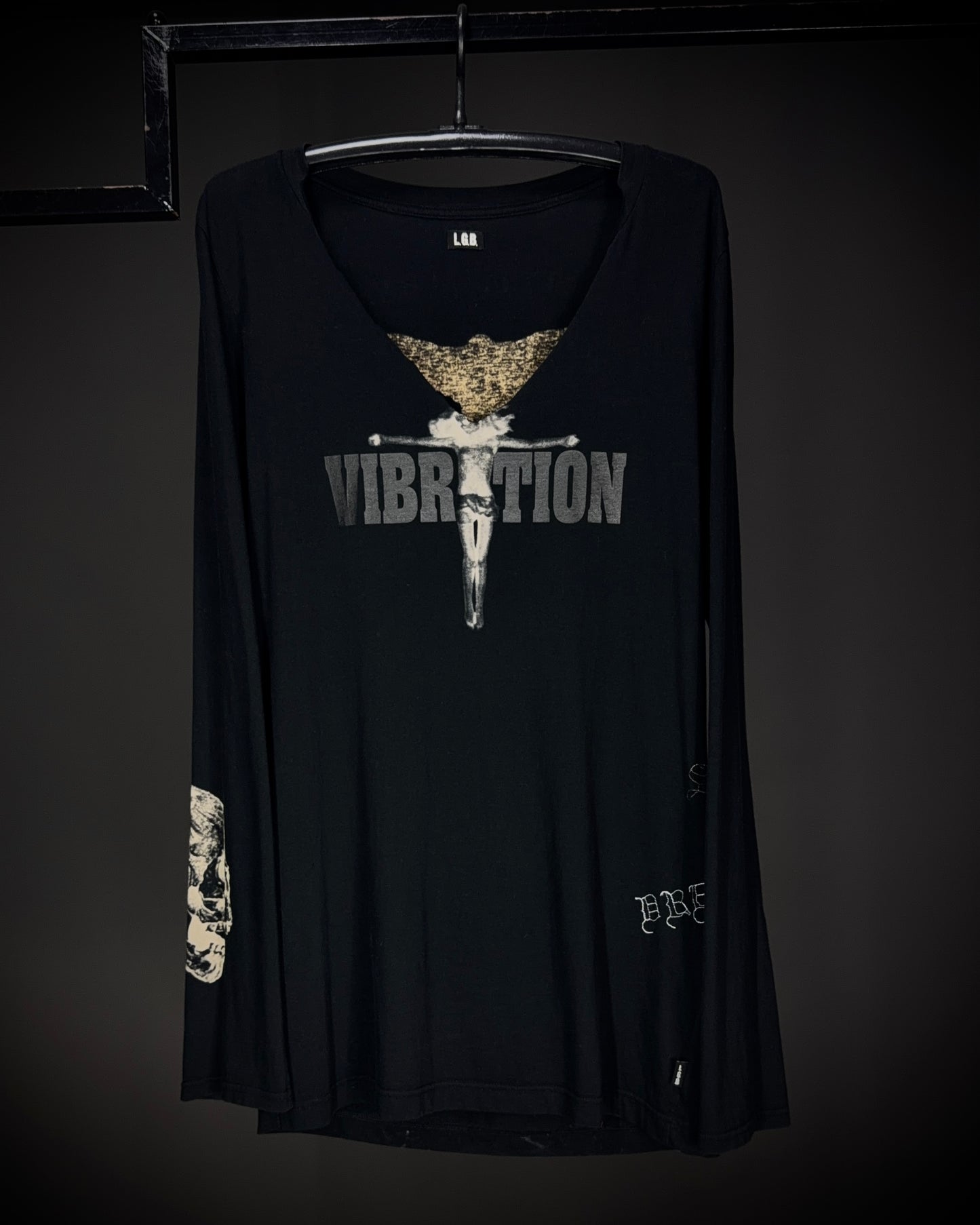 L.G.B. Message-4 Vibration Long Sleeve Tees x2