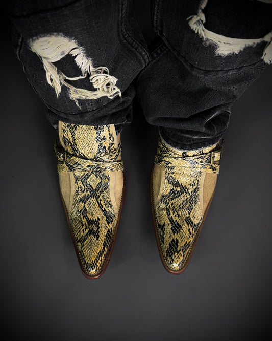 TORNADO MART Hair-on Leather Shoes