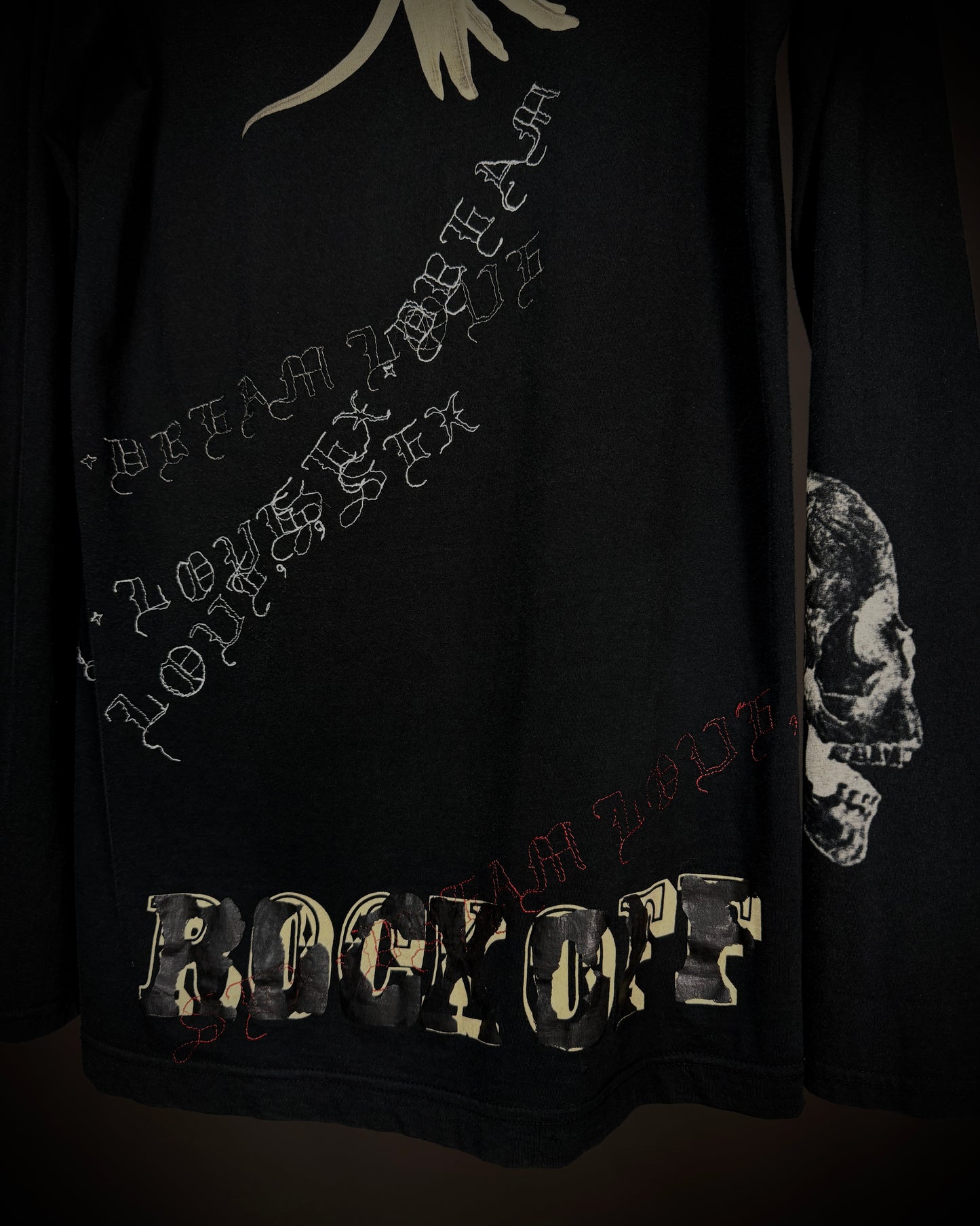 L.G.B. Message-4 Vibration Long Sleeve Tees x2